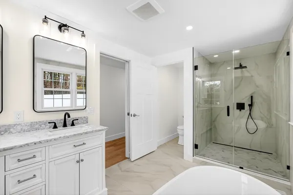 $1,388,888 | 445 Salem Street, North Andover, MA 01845