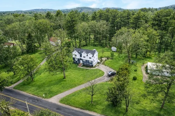 $1,388,888 | 445 Salem Street, North Andover, MA 01845