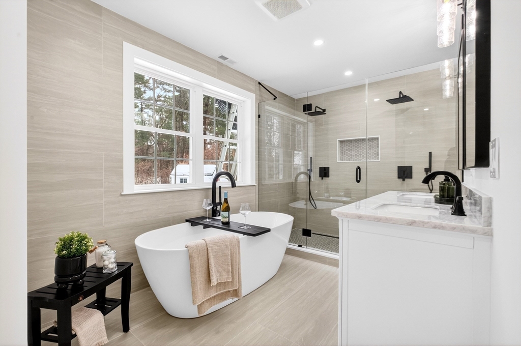 445 Salem Street North Andover, MA 01845 - Photo 24 of 42