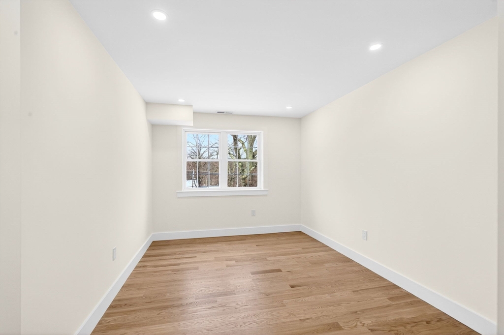 445 Salem Street North Andover, MA 01845 - Photo 28 of 42