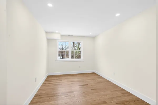 $1,388,888 | 445 Salem Street, North Andover, MA 01845