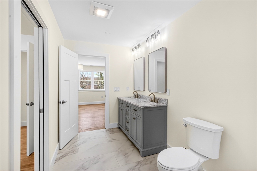 445 Salem Street North Andover, MA 01845 - Photo 30 of 42