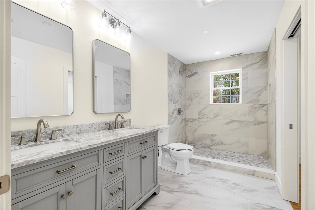 445 Salem Street North Andover, MA 01845 - Photo 31 of 42