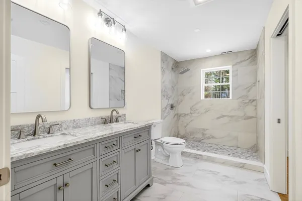 $1,388,888 | 445 Salem Street, North Andover, MA 01845