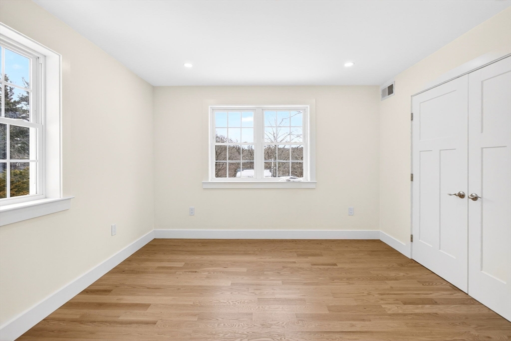 445 Salem Street North Andover, MA 01845 - Photo 34 of 42