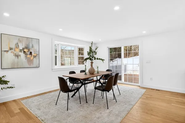 $1,388,888 | 445 Salem Street, North Andover, MA 01845