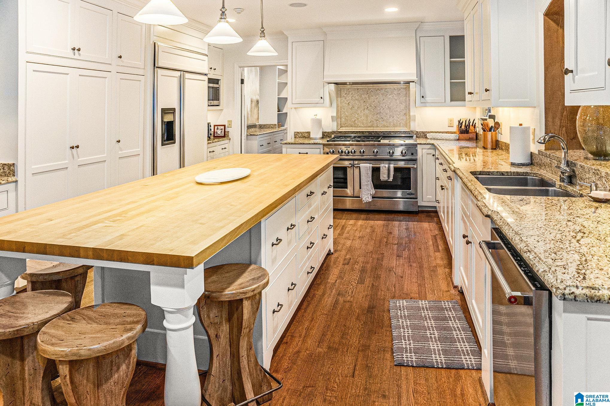 4221 Stone River Road Birmingham, AL 35213 - Photo 15 of 49