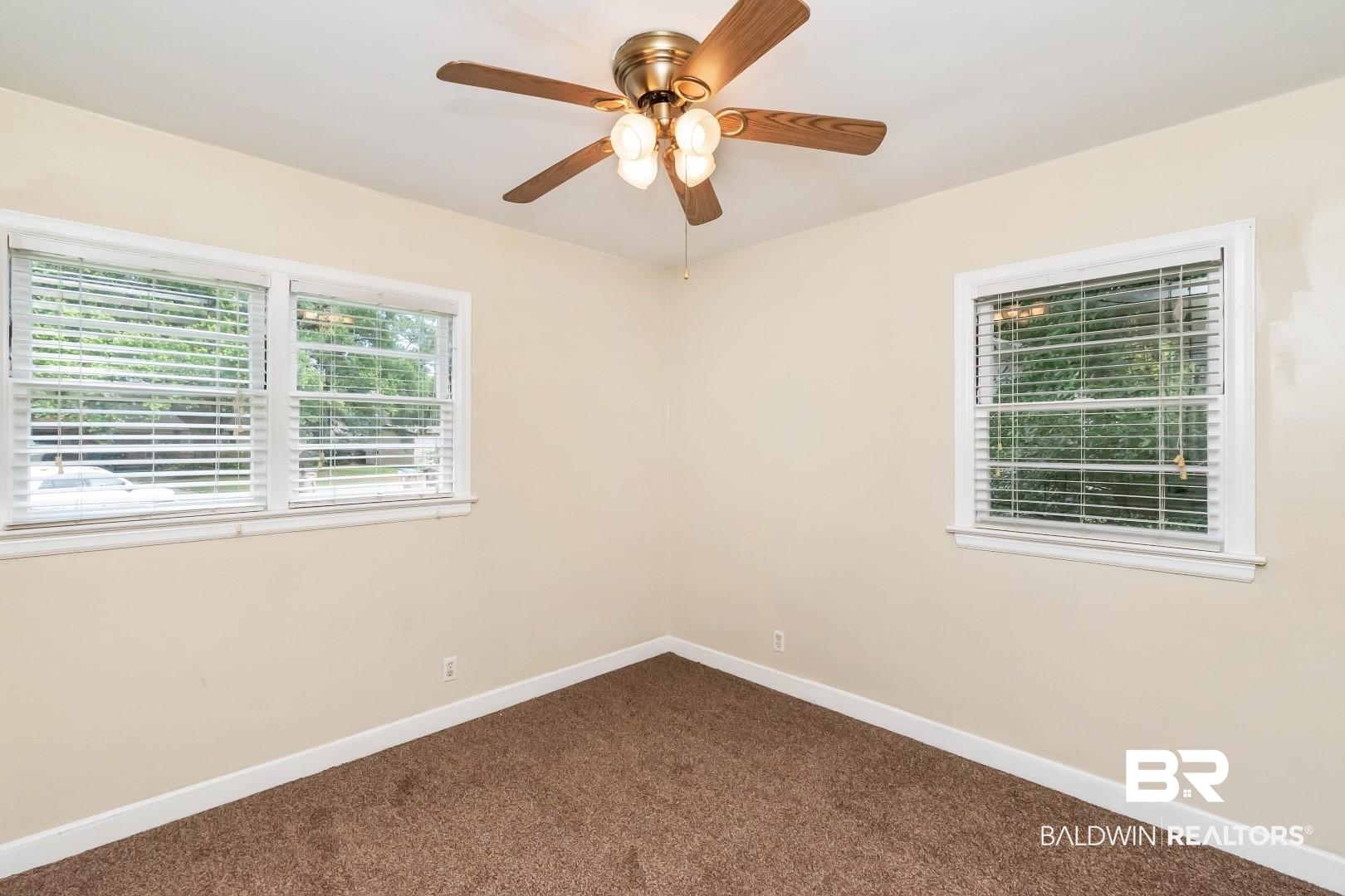 102 Blacksher Court Mobile, AL 36606 - Photo 15 of 23