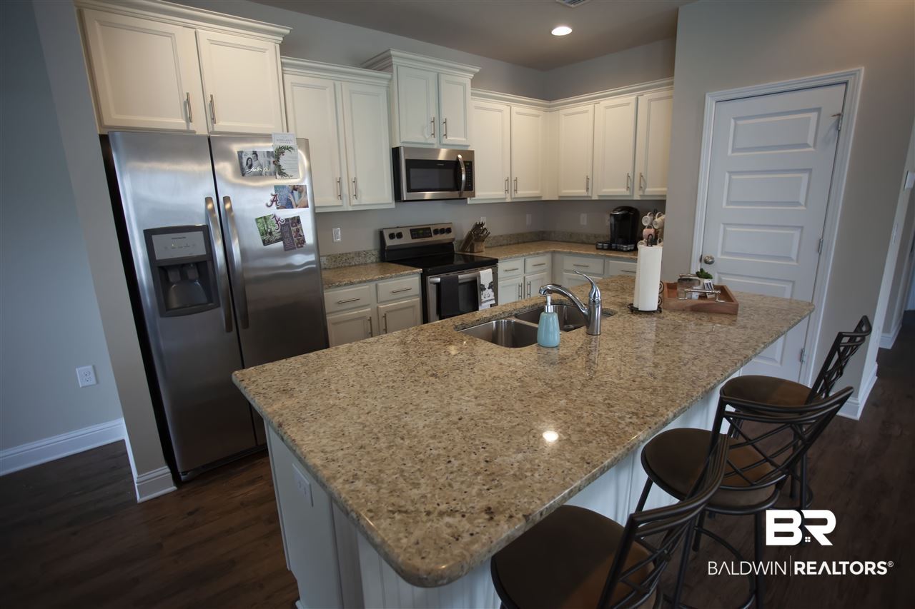 31172 C Thicket Way Daphne, AL 36527 - Photo 8 of 26 Kitchen