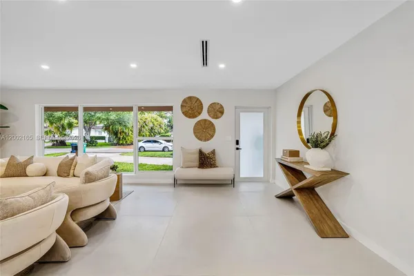 $1,985,000 | 8230 Southwest 150th Drive, Palmetto Bay, FL 33158