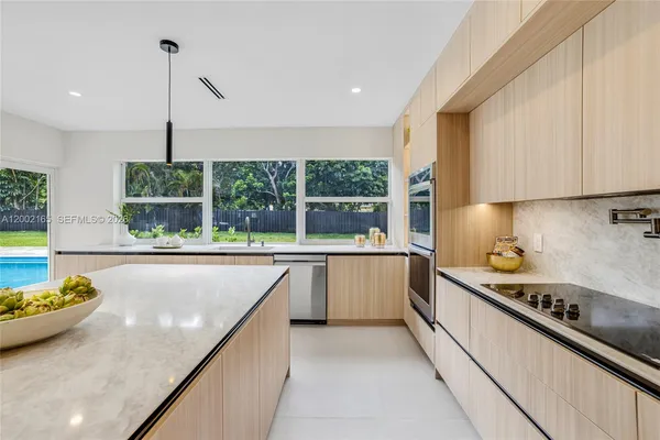 $1,985,000 | 8230 Southwest 150th Drive, Palmetto Bay, FL 33158
