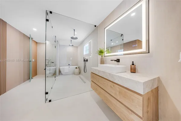 $1,985,000 | 8230 Southwest 150th Drive, Palmetto Bay, FL 33158