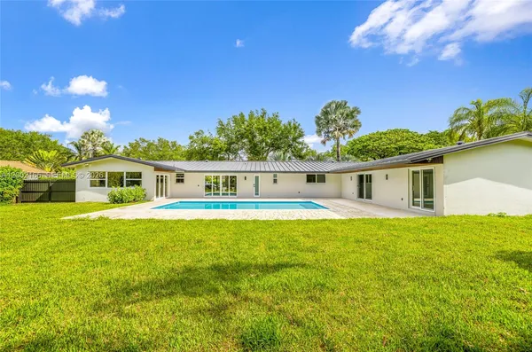 $1,985,000 | 8230 Southwest 150th Drive, Palmetto Bay, FL 33158