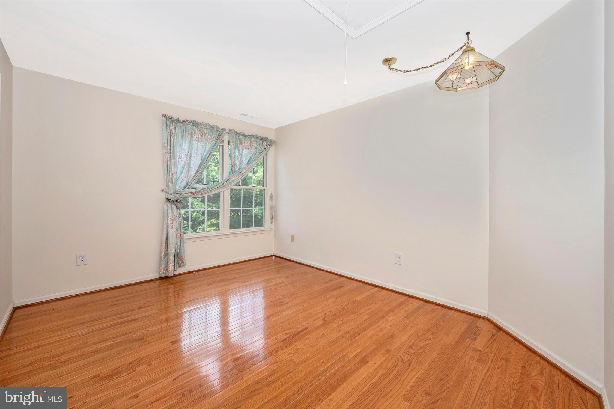 12210 Falls Road Potomac, MD 20854 - Photo 34 of 63 Gallery Image 34