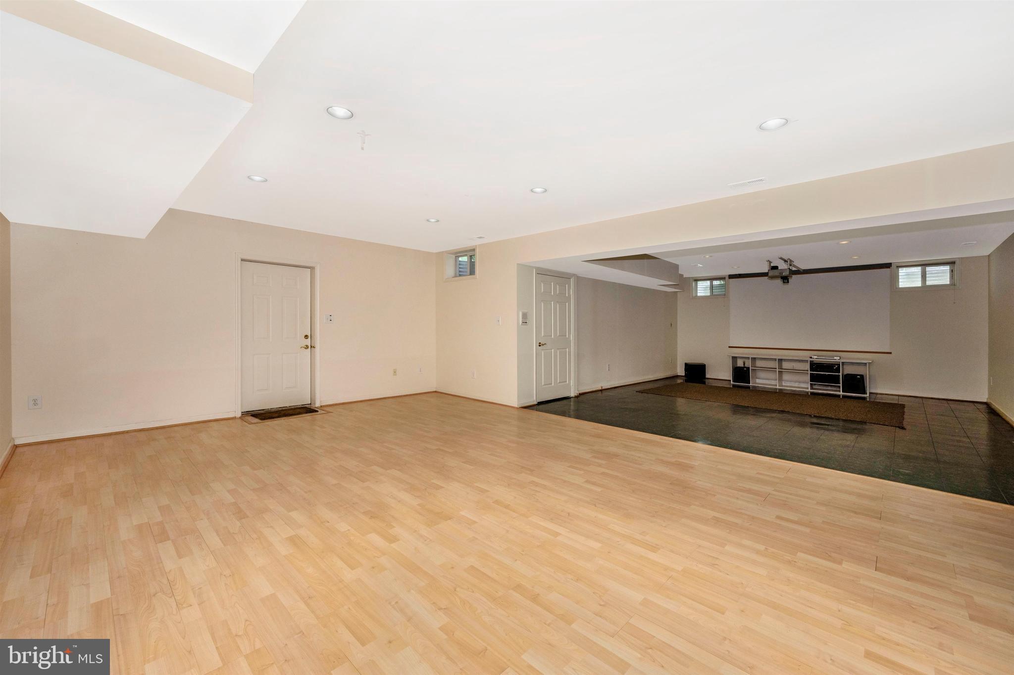 12210 Falls Road Potomac, MD 20854 - Photo 36 of 63 Gallery Image 36