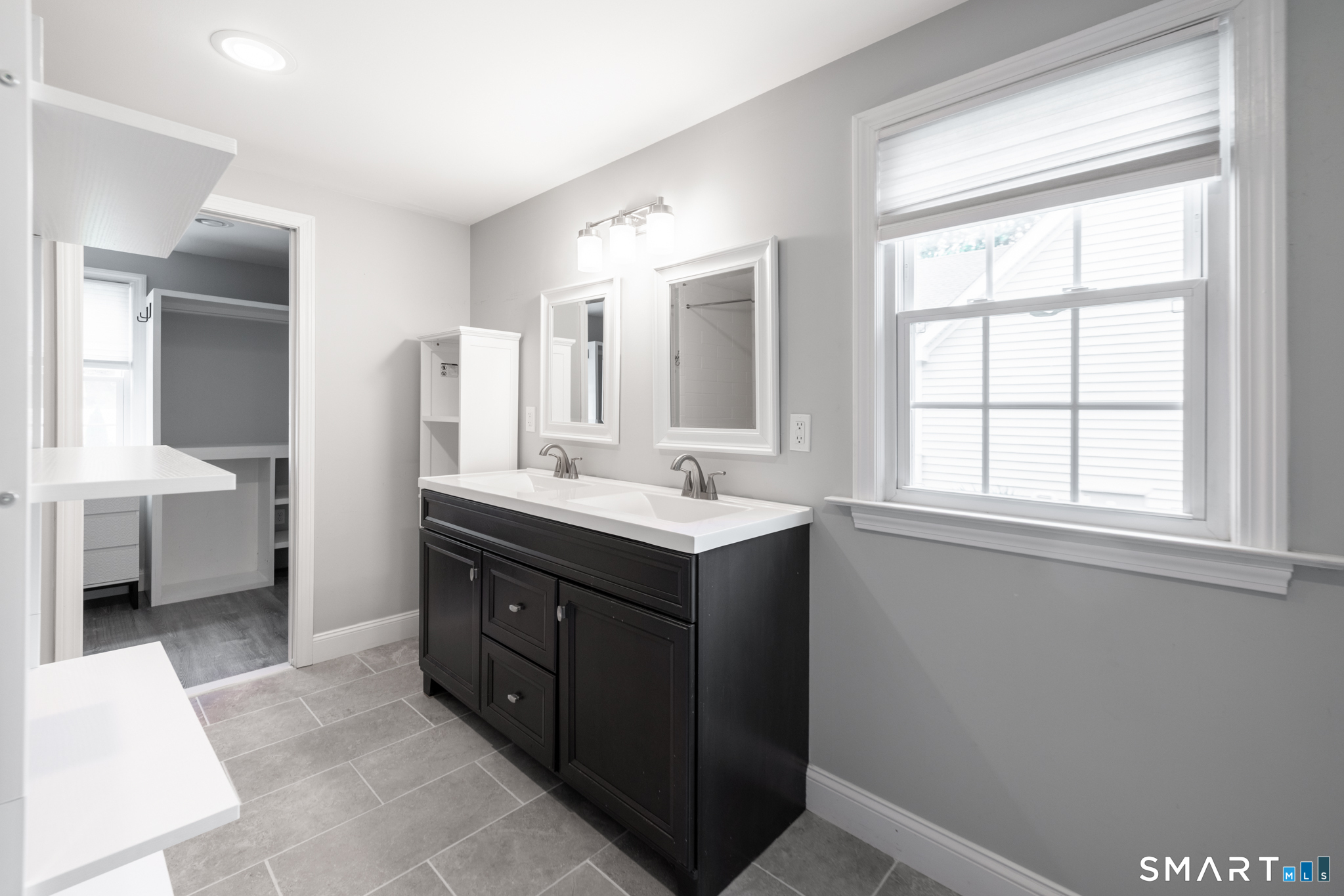 31 Ridgewood Road Windsor, CT 06095 - Photo 12 of 36