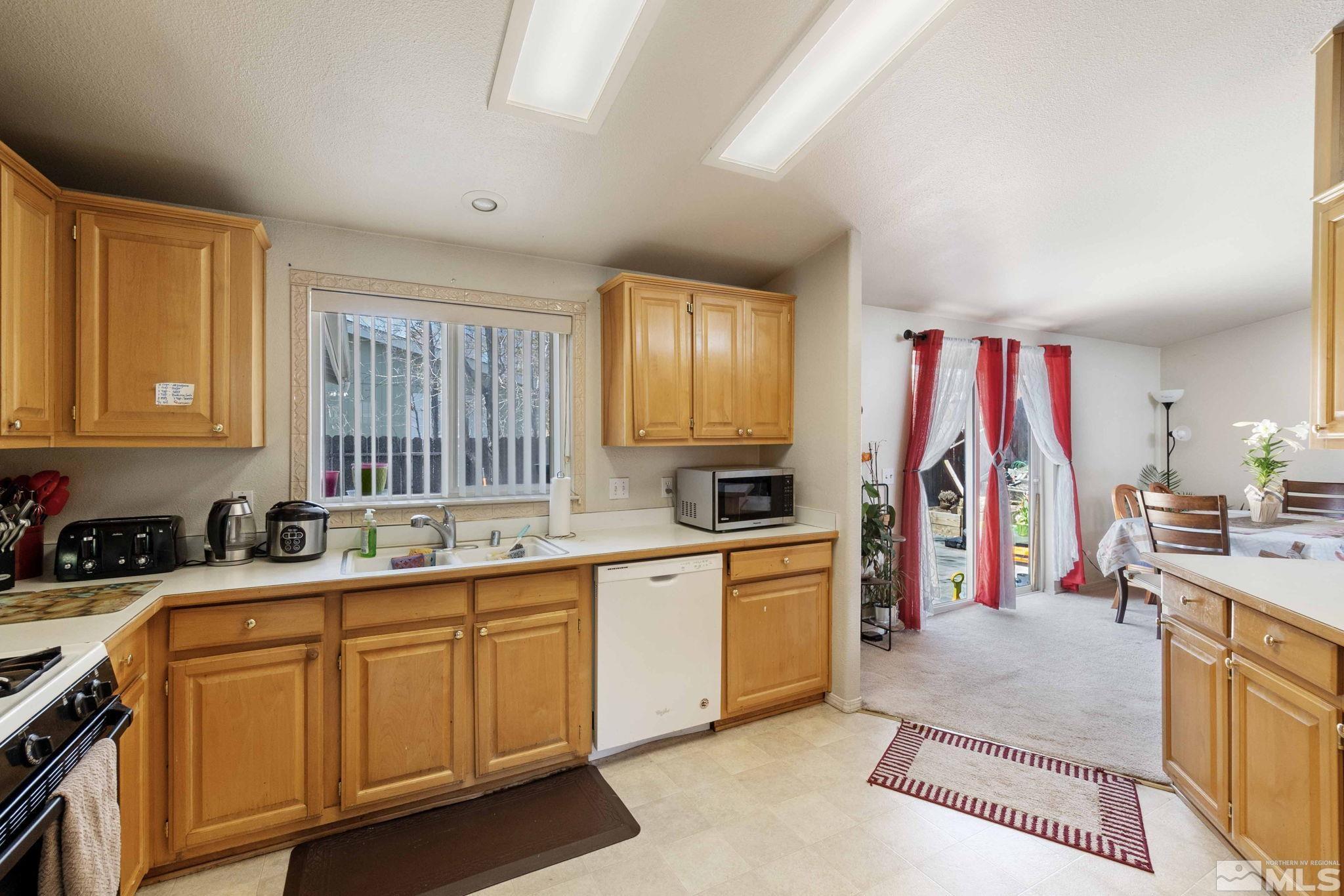 161 Platinum Pointe Way Reno, NV 89506 - Photo 19 of 35 Photo 19