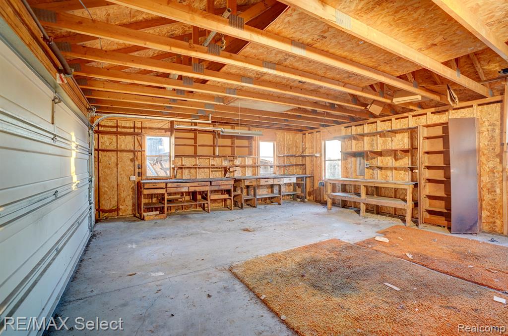 5359 Kelly Road Flint, MI 48504 - Photo 4 of 41
