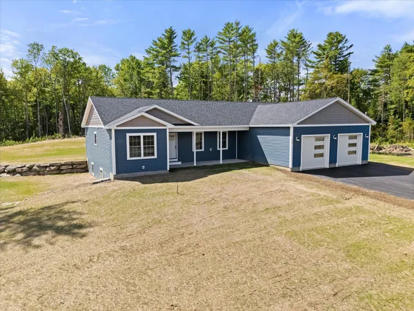 $539,900 | 633 Streamside Avenue, Bangor, ME 04401