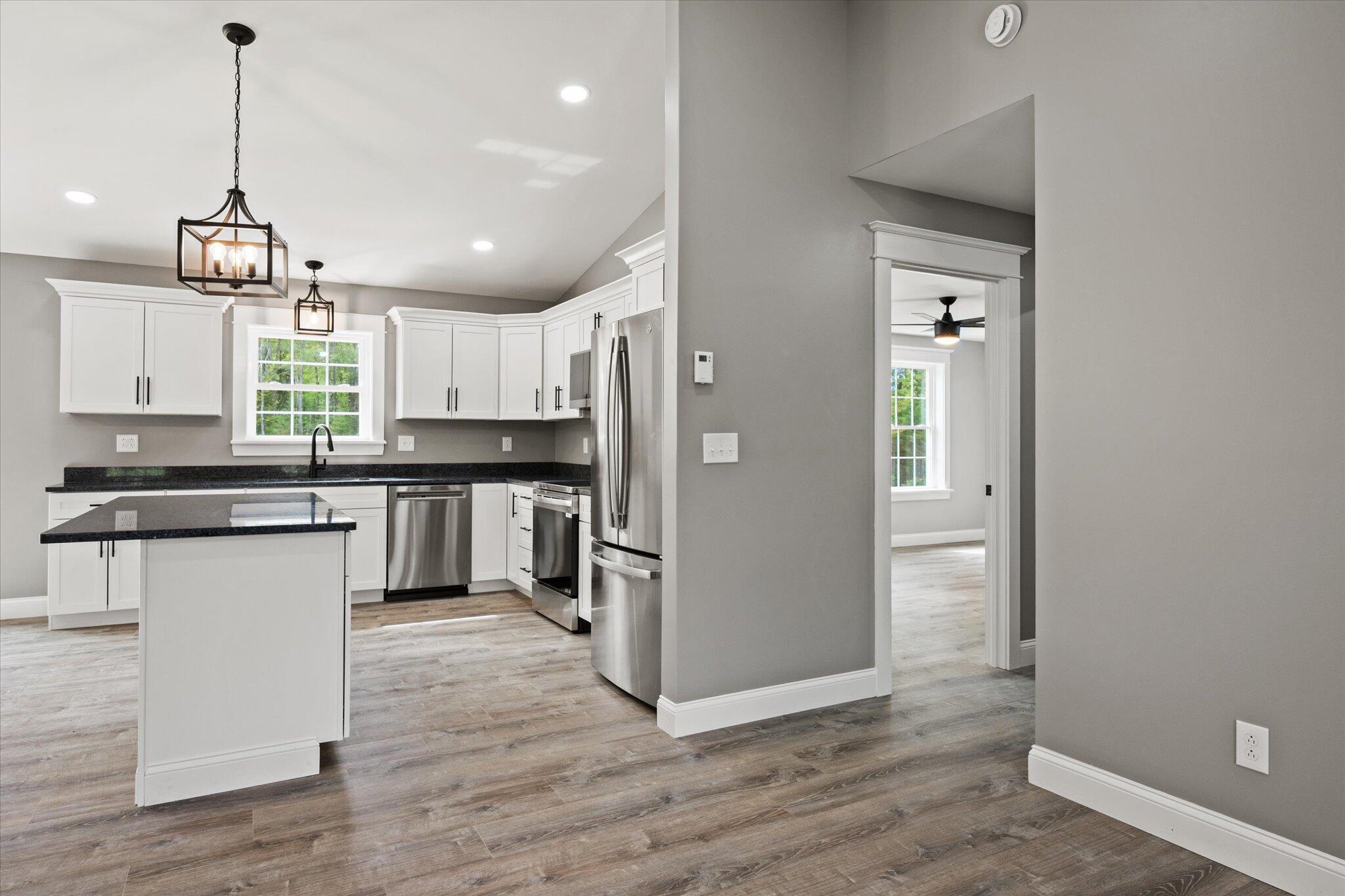 633 Streamside Avenue Bangor, ME 04401 - Photo 26 of 54 IMG_7428