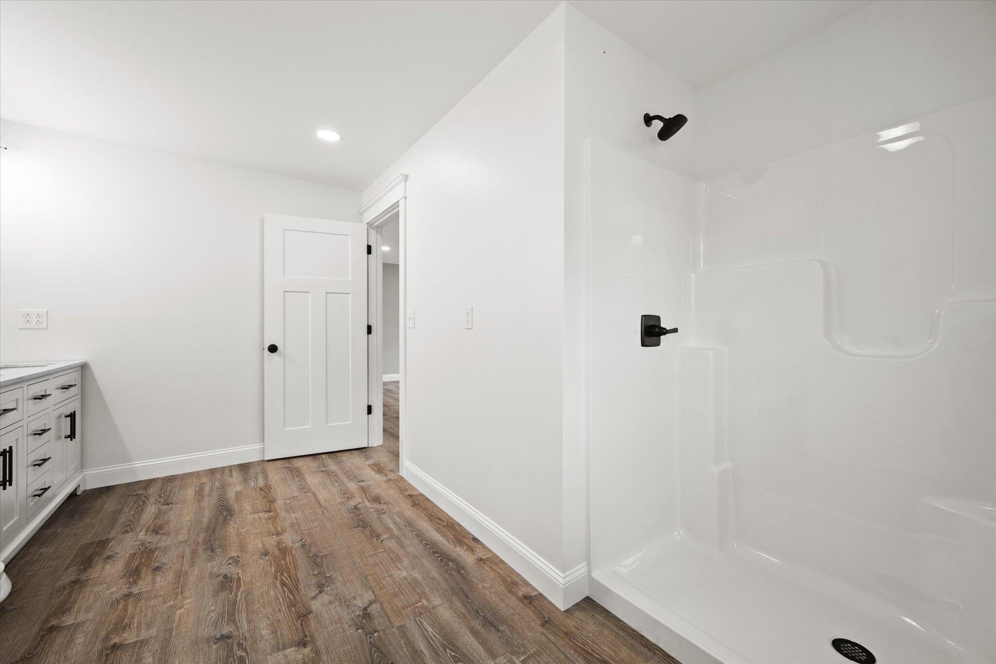 633 Streamside Avenue Bangor, ME 04401 - Photo 31 of 54 IMG_7433