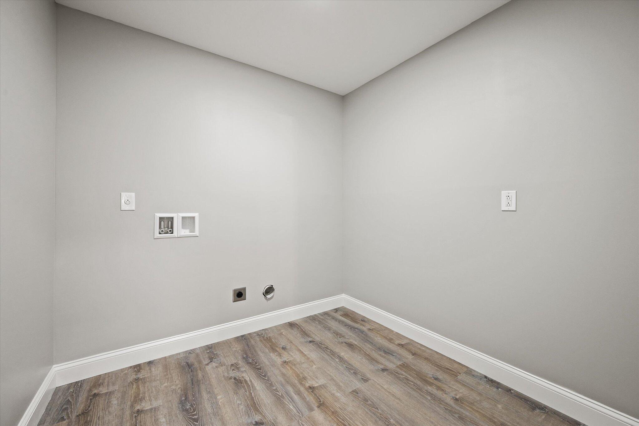 633 Streamside Avenue Bangor, ME 04401 - Photo 35 of 54 IMG_7438