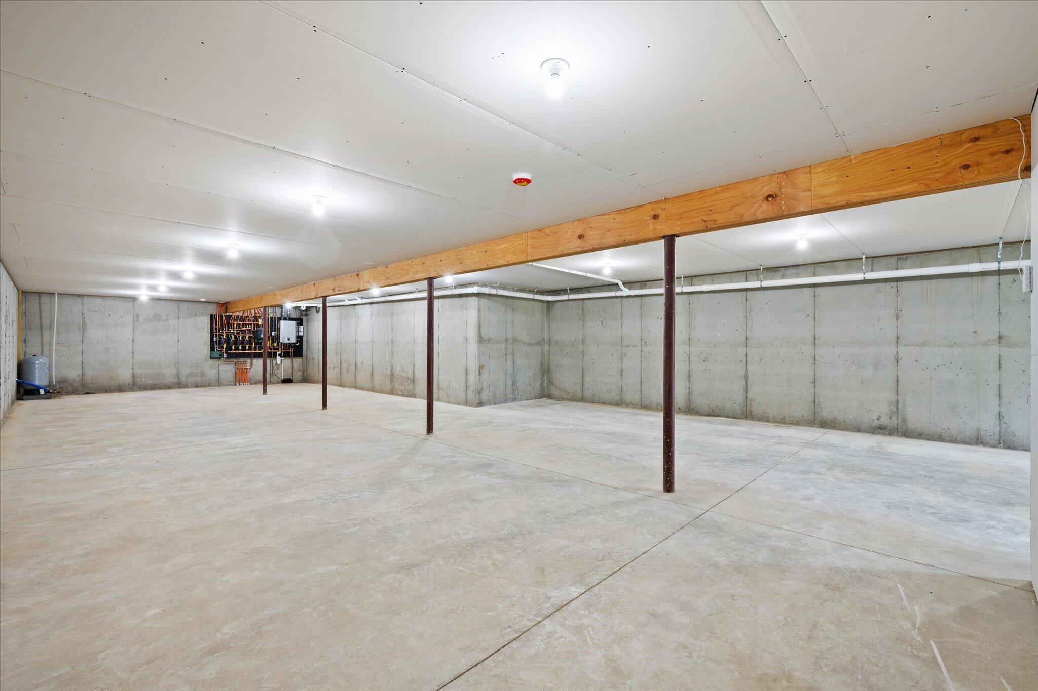 633 Streamside Avenue Bangor, ME 04401 - Photo 45 of 54 IMG_7446