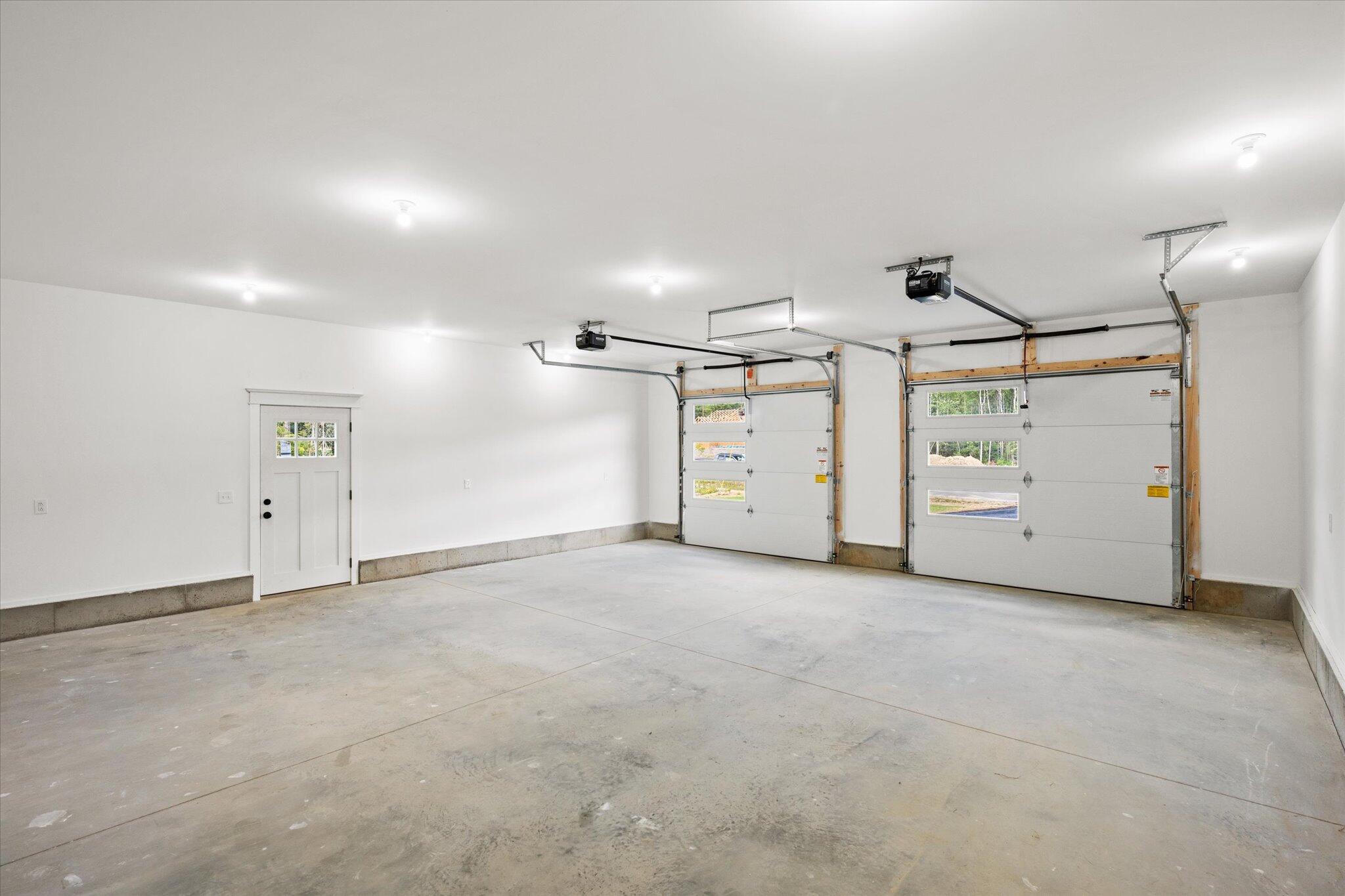 633 Streamside Avenue Bangor, ME 04401 - Photo 51 of 54 IMG_7453