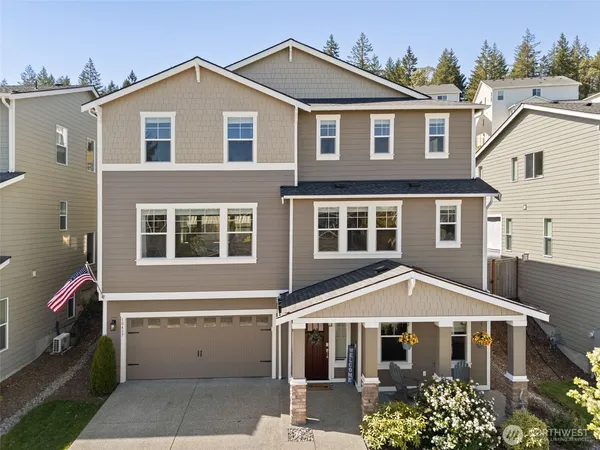 $750,000 | 10417 Treasure Drive Northwest, Silverdale, WA 98383