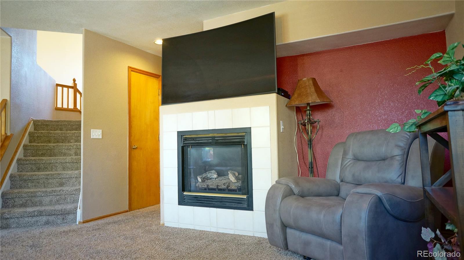 9825 Merimbula Street Highlands Ranch, CO 80130 - Photo 11 of 35 Gallery Image 11