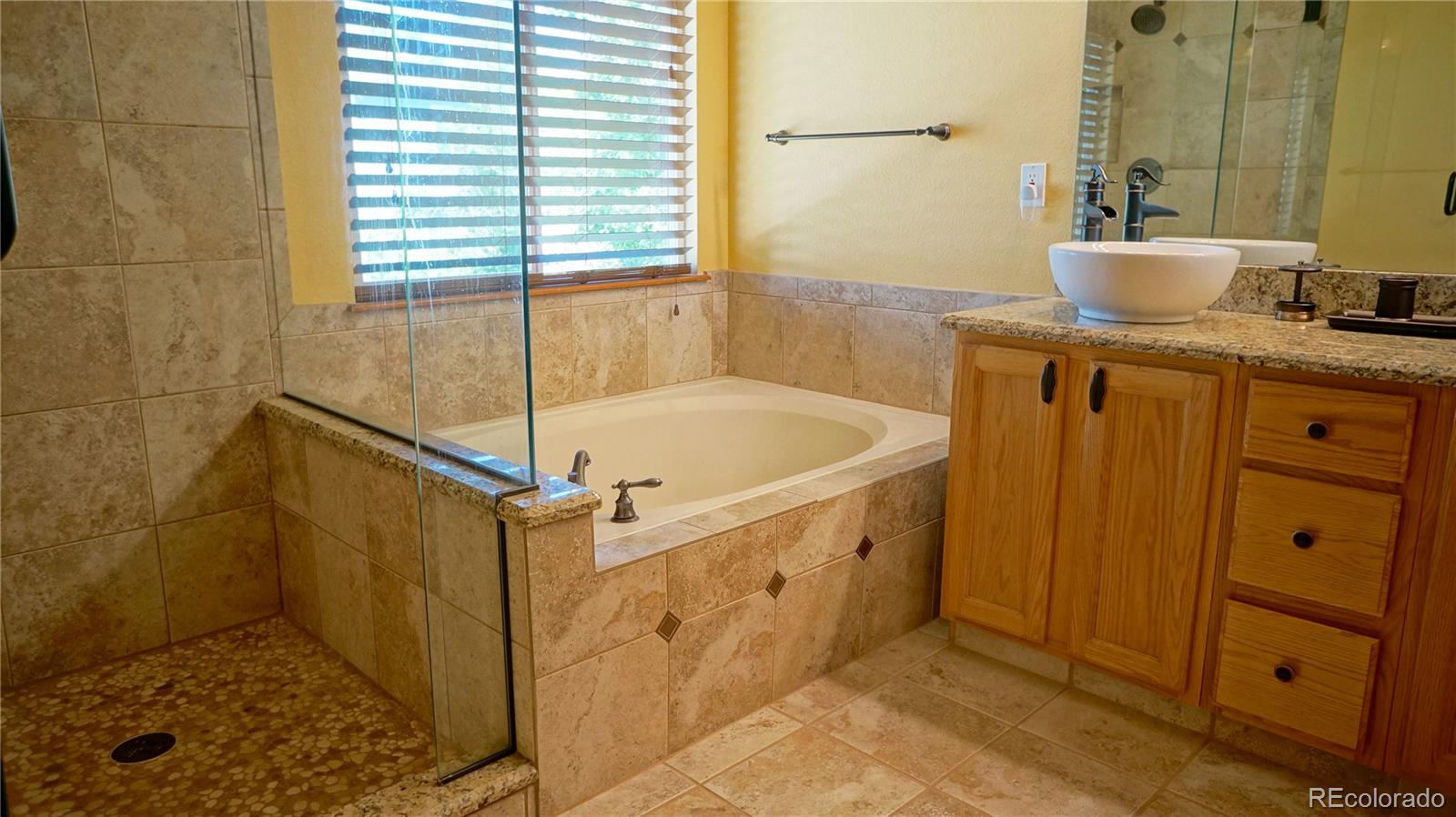 9825 Merimbula Street Highlands Ranch, CO 80130 - Photo 23 of 35 Gallery Image 23