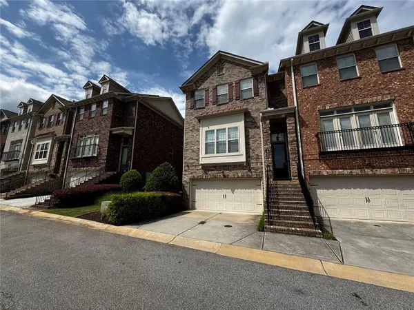 $3,800 | 1922 Townsend Court, Unit 7, Atlanta, GA 30329