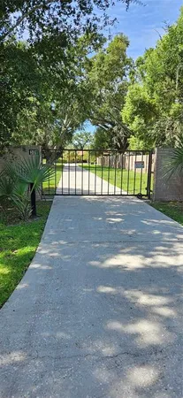 $1,125,000 | 309 Hidden Lake Drive, Brandon, FL 33511