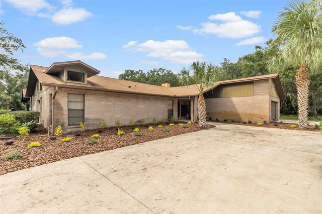 $1,148,000 | 309 Hidden Lake Drive, Brandon, FL 33511