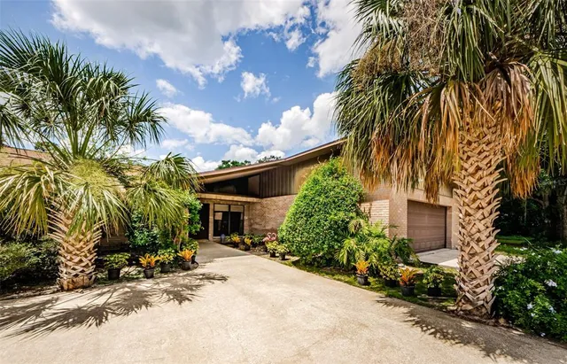 $1,148,000 | 309 Hidden Lake Drive, Brandon, FL 33511