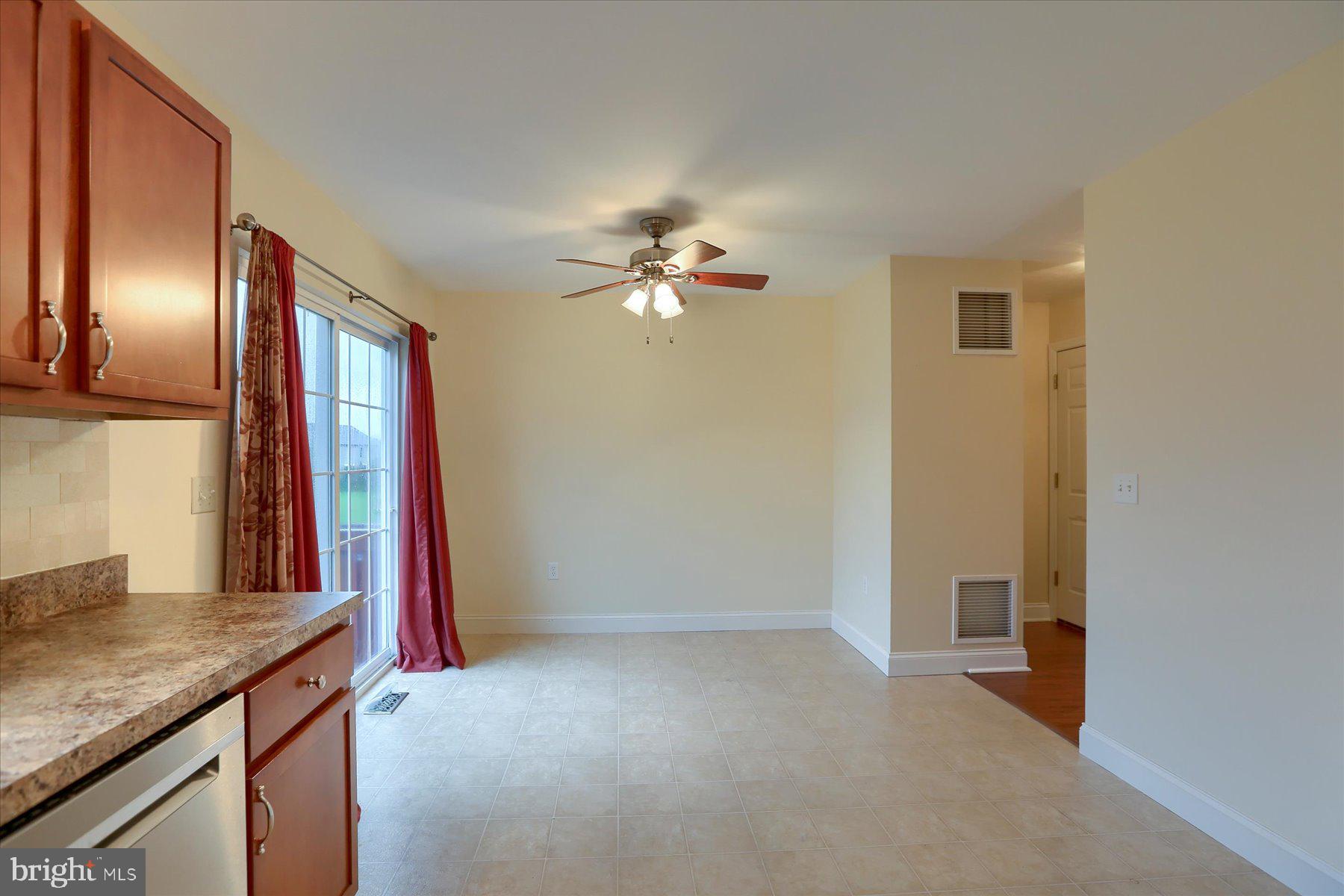 141 Radle Road Harrisburg, PA 17112 - Photo 7 of 27 Gallery Image 7