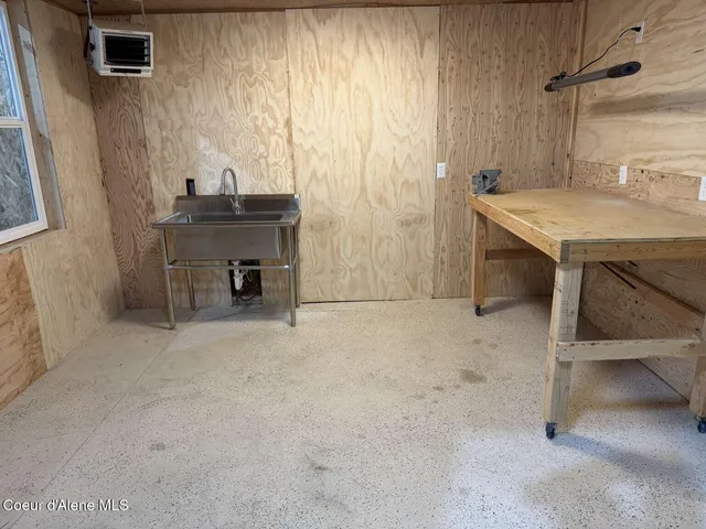 $734,900 | 2347 Mcarthur Lake Road, Naples, ID 83847