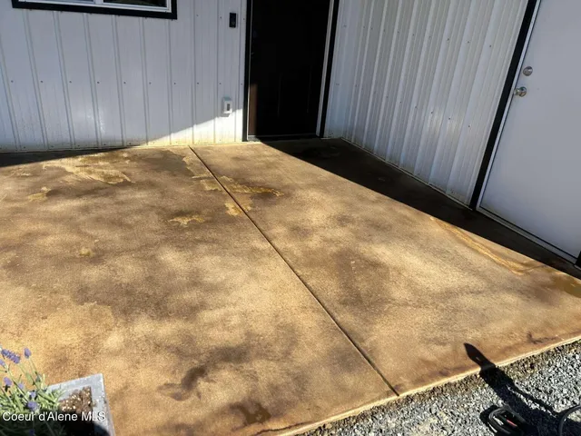 $734,900 | 2347 Mcarthur Lake Road, Naples, ID 83847