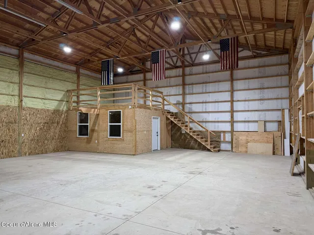 $734,900 | 2347 Mcarthur Lake Road, Naples, ID 83847