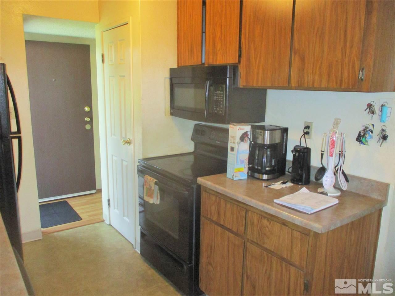 1557 Delucchi Lane, Unit I Reno, NV 89502 - Photo 5 of 10 Photo 5