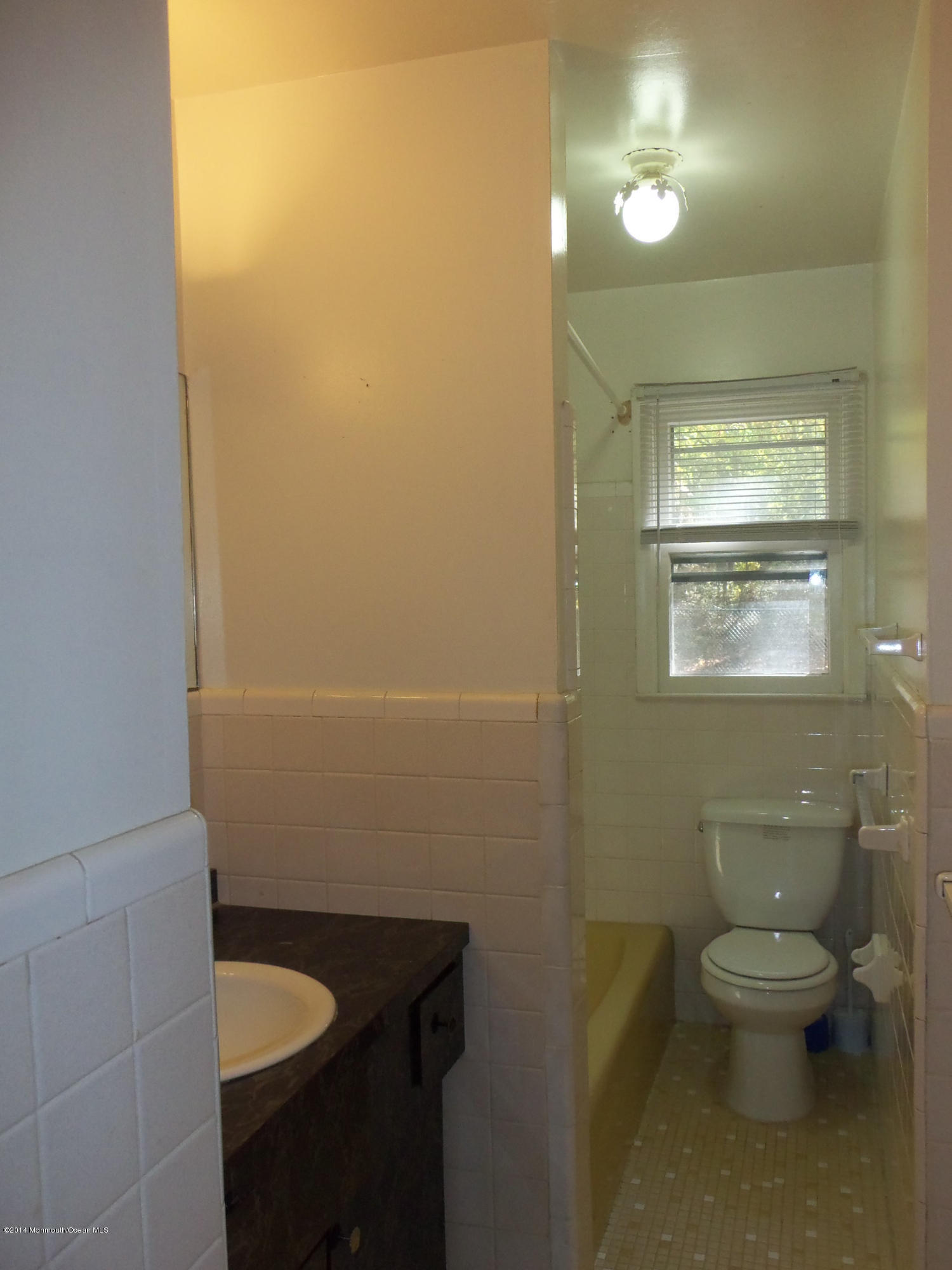 256 Windeler Road Howell, NJ 07731 - Photo 16 of 28 100_4405