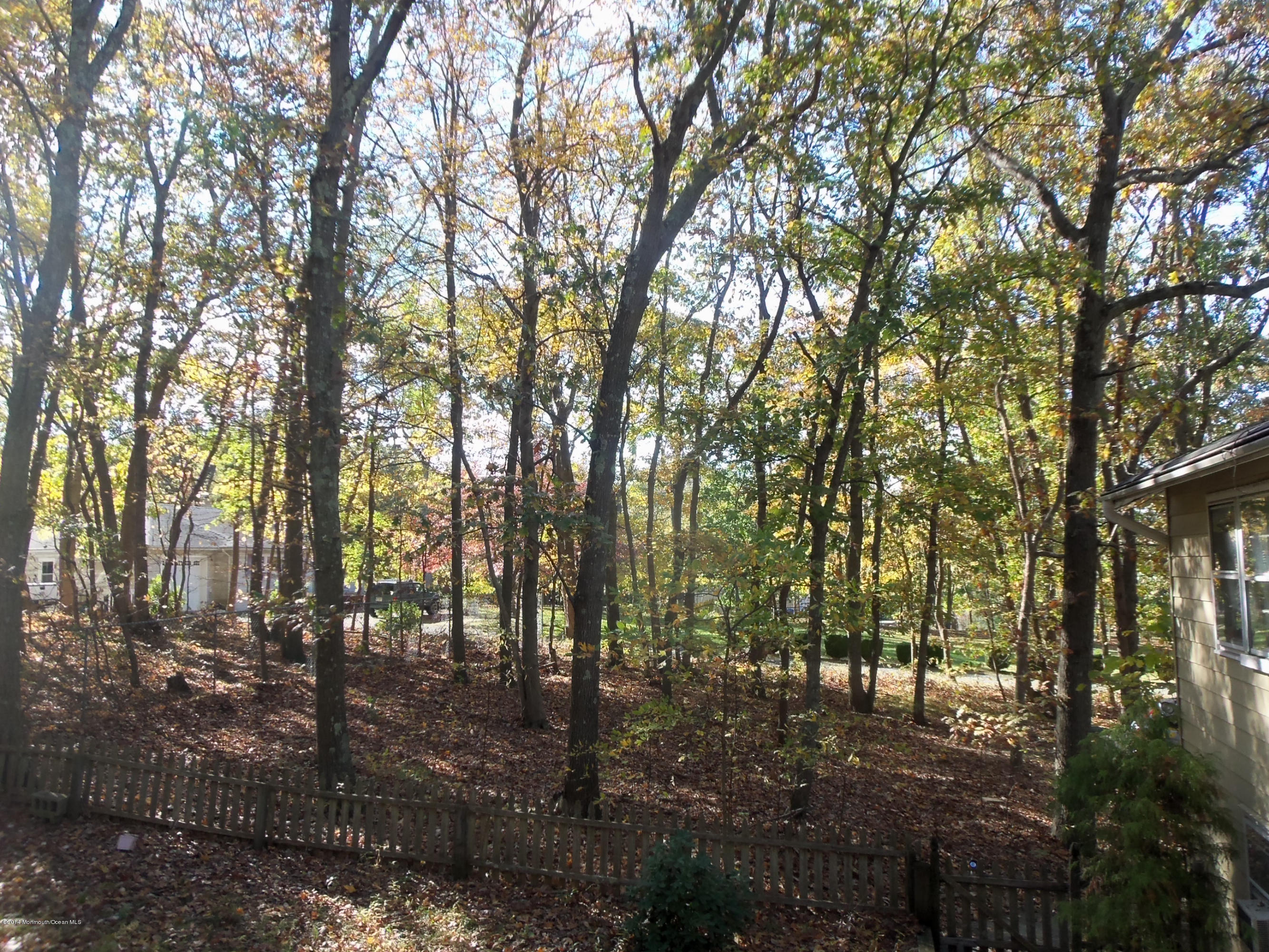 256 Windeler Road Howell, NJ 07731 - Photo 26 of 28 100_4418