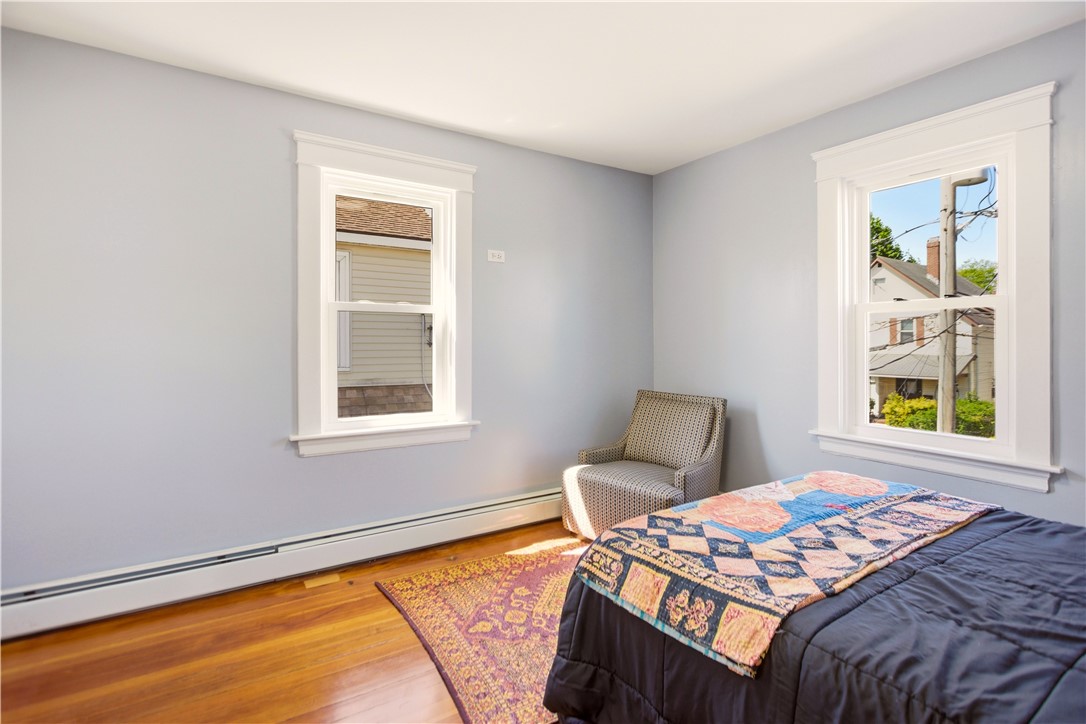18 Harding Avenue Cranston, RI 02905 - Photo 26 of 33