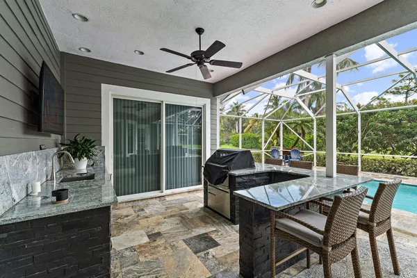 $1,850,000 | 18647 Southeast Lakeside Way, Jupiter, FL 33469