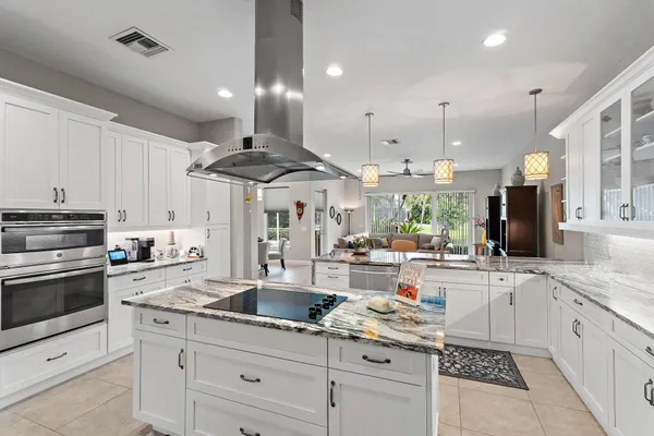 $1,850,000 | 18647 Southeast Lakeside Way, Jupiter, FL 33469