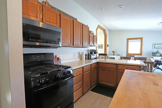 $375,000 | N3211 County Rd G, Mauston, WI 53948