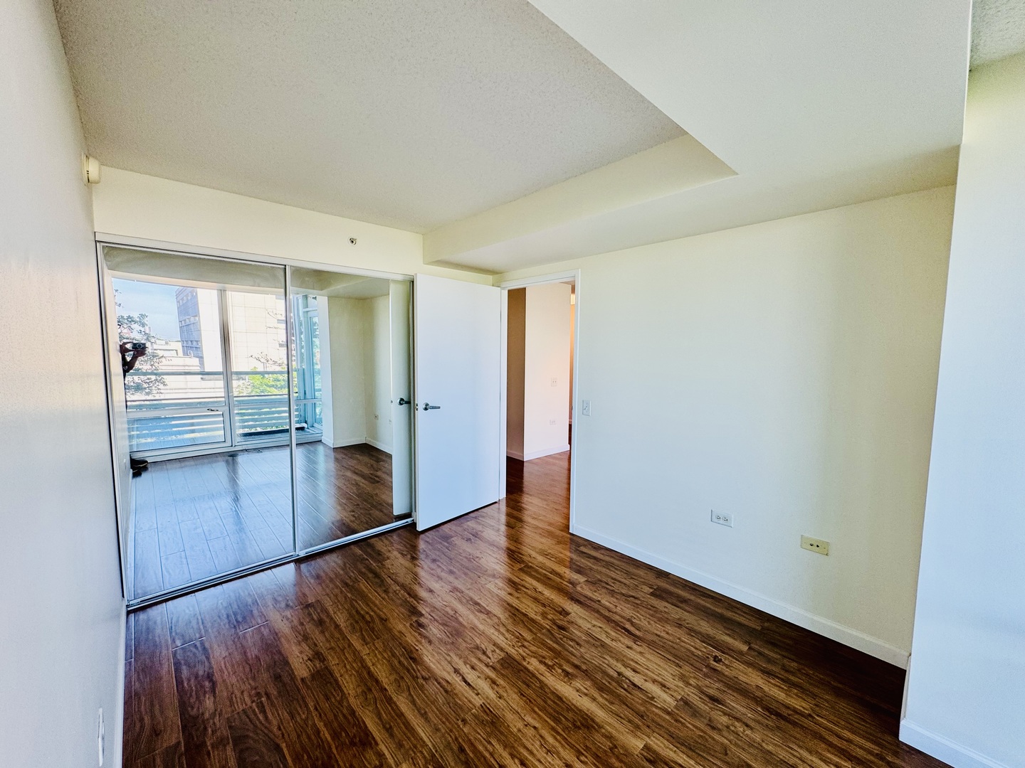 800 Elgin Road, Unit 812 Evanston, IL 60201 - Photo 7 of 19