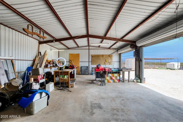 $401,000 | 6464 North 6 Gun Road, Willcox, AZ 85643