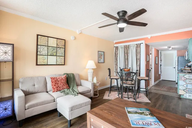 $224,900 | 200 76th Avenue North, Unit 906, Myrtle Beach, SC 29572