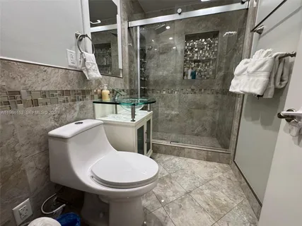 $795,000 | 2355 Southeast 7th Street, Pompano Beach, FL 33062